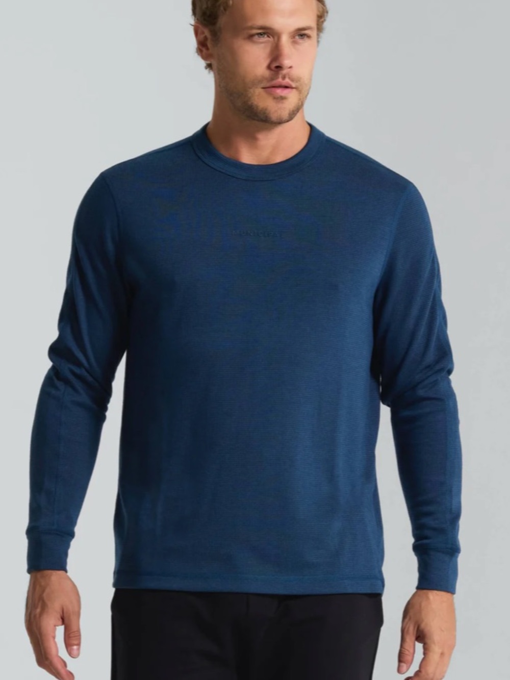 Municipal Men’s Sport Utility Long Sleeve Thermal Crew Neck Top Blue Wing L NWT!
